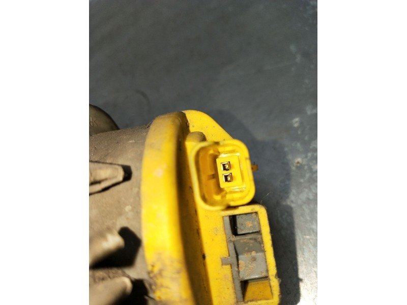 Recambio de faro antiniebla izquierdo para citroën c3 i (fc_, fn_) 1.4 hdi referencia OEM IAM 9648947780  2006