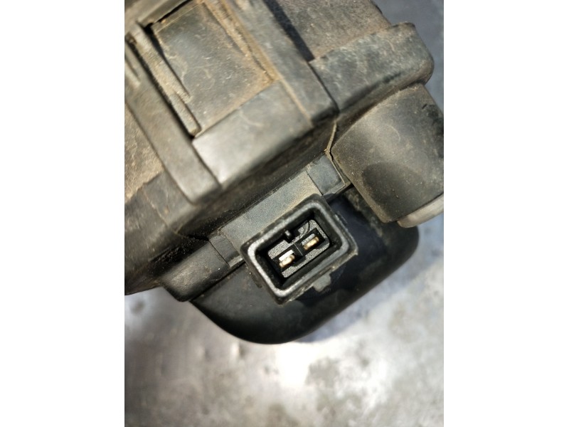 Recambio de faro antiniebla derecho para ford fiesta iv (ja_, jb_) 1.3 i referencia OEM IAM   1999