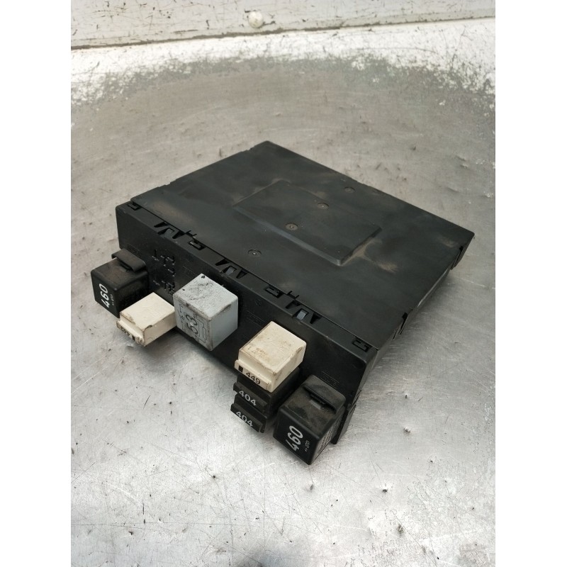 Recambio de caja reles / fusibles para volkswagen golf v (1k1) 2.0 tdi referencia OEM IAM 3C0937049AE F005V00631 2003