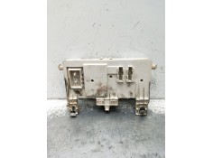 Recambio de caja reles / fusibles para mazda 3 (bk) 1.6 (bk14) referencia OEM IAM 519197016  2004 2