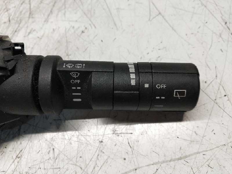 Recambio de mando limpia para nissan pathfinder (r51) 2.5 dci le referencia OEM IAM 25260EA000 25260EA000 