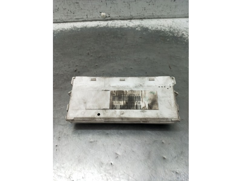 Recambio de pantalla multifuncion para peugeot 307 break (3e) 2.0 hdi 110 referencia OEM IAM   2002