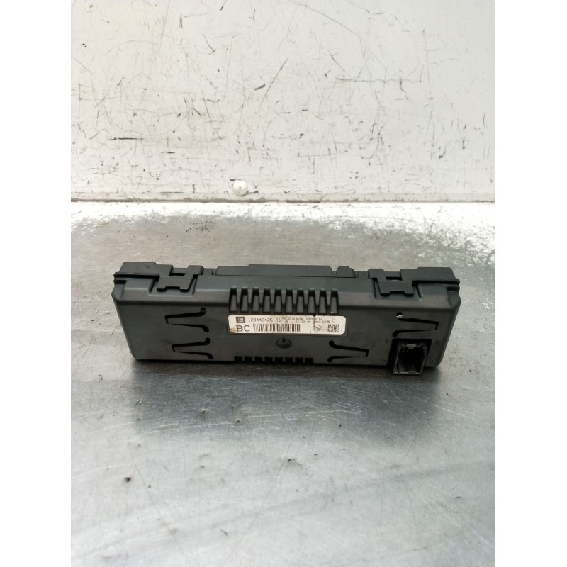Recambio de pantalla multifuncion para opel insignia a sports tourer (g09) 2.0 cdti (35) referencia OEM IAM 12844842G A2C5336387