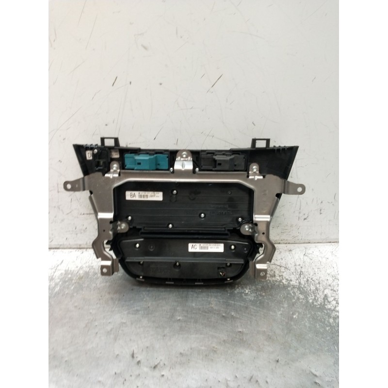 Recambio de mando calefaccion / aire acondicionado para opel insignia a sports tourer (g09) 2.0 cdti (35) referencia OEM IAM 132