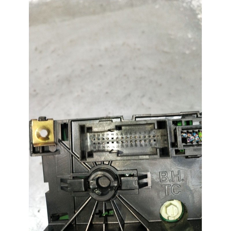 Recambio de mando calefaccion / aire acondicionado para mercedes-benz vito / mixto furgoneta (w639) 111 cdi (639.601, 639.603, 6
