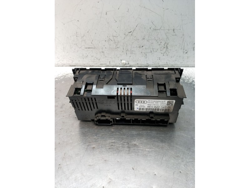 Recambio de mando calefaccion / aire acondicionado para seat exeo st (3r5) 2.0 tdi referencia OEM IAM  8E0820043 2008