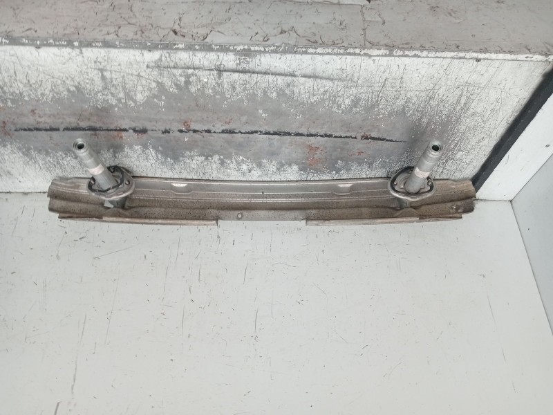 Recambio de refuerzo paragolpes trasero para bmw 5 (e39) 528 i referencia OEM IAM   1995