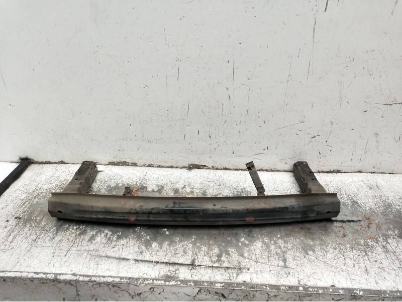 Recambio de refuerzo paragolpes delantero para seat exeo st (3r5) 2.0 tdi referencia OEM IAM   2008