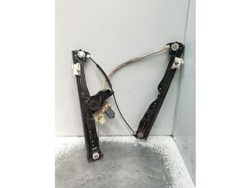 Recambio de elevalunas delantero izquierdo para peugeot 308 sw ii (lc_, lj_, lr_, lx_, l4_) 2.0 bluehdi 150 referencia OEM IAM  