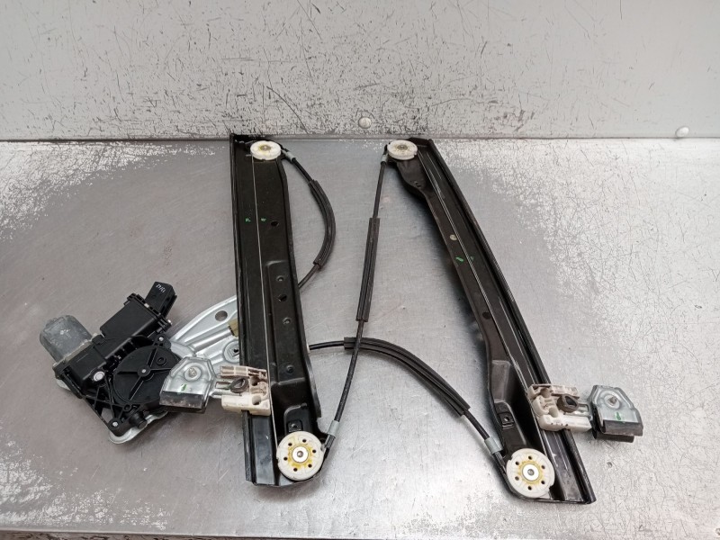 Recambio de elevalunas delantero derecho para opel meriva b monospace (s10) 1.7 cdti (75) referencia OEM IAM   