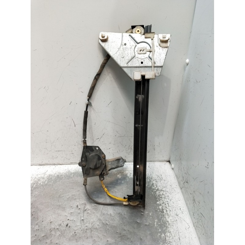 Recambio de elevalunas trasero izquierdo para jeep grand cherokee ii (wj, wg) 3.1 td 4x4 referencia OEM IAM  5P 1999