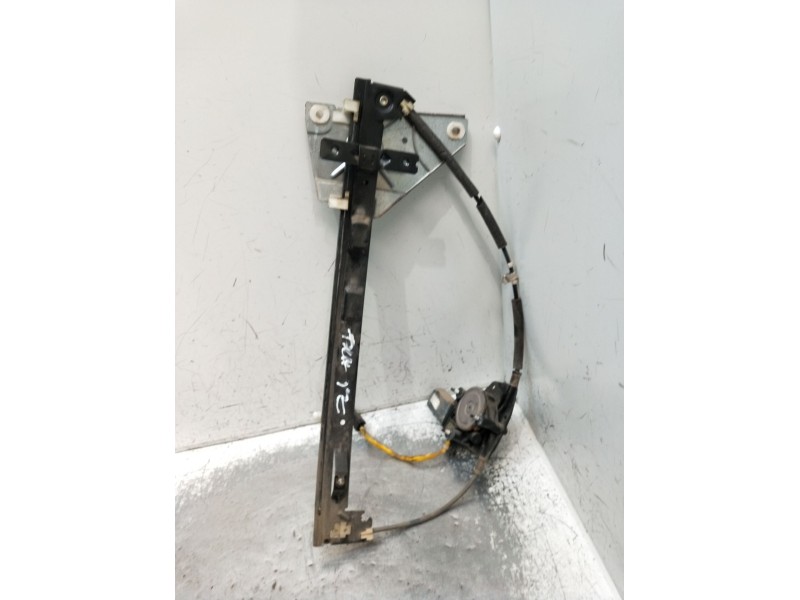 Recambio de elevalunas trasero izquierdo para jeep grand cherokee ii (wj, wg) 3.1 td 4x4 referencia OEM IAM  5P 1999