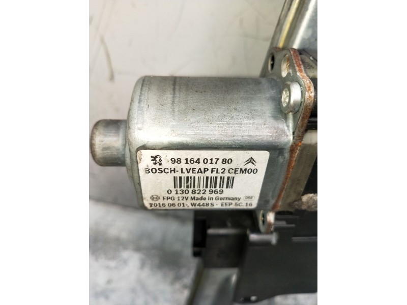 Recambio de elevalunas delantero izquierdo para peugeot 2008 (--.2013) active referencia OEM IAM 9816401780 5P 2016
