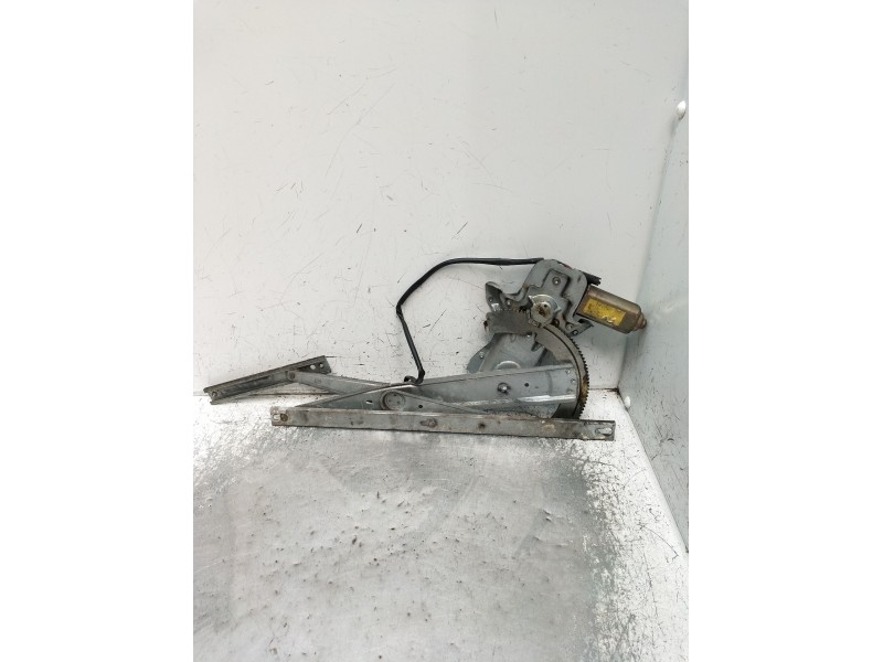 Recambio de elevalunas delantero derecho para mg zr 2.0 td referencia OEM IAM  3P 2003