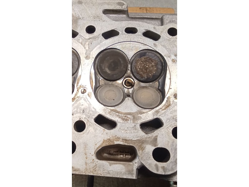 Recambio de culata para toyota corolla sedán (_e12_) 1.6 vvt-i (zze121_) referencia OEM IAM  3ZZ 