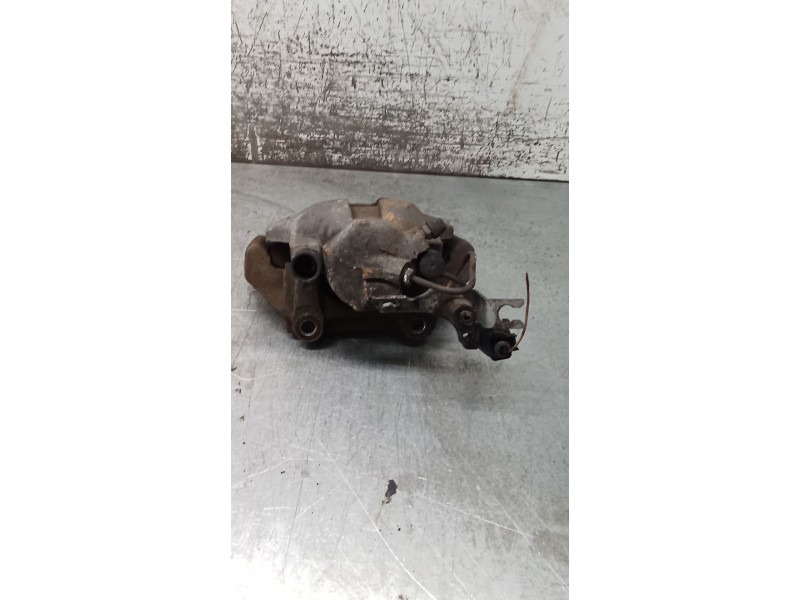 Recambio de pinza freno delantera izquierda para volkswagen passat b5.5 (3b3) 1.9 tdi 4motion referencia OEM IAM  ATE 01
