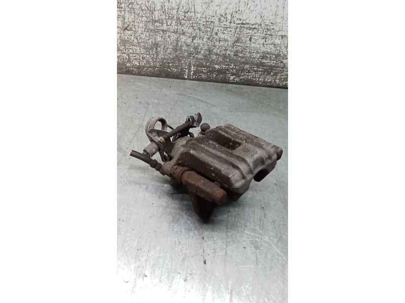 Recambio de pinza freno trasera derecha para volkswagen passat b5.5 (3b3) 1.9 tdi 4motion referencia OEM IAM  LUCAS 01