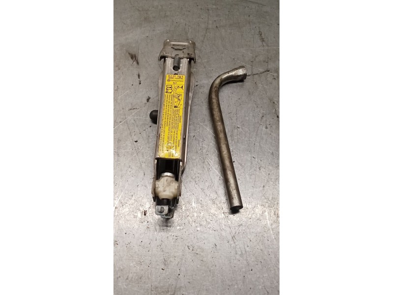 Recambio de gato para volkswagen passat b5.5 (3b3) 1.9 tdi 4motion referencia OEM IAM 8L0011031A  01