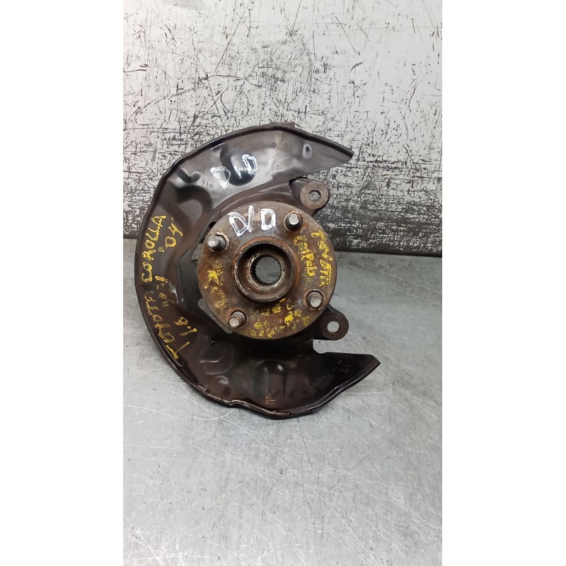 Recambio de mangueta delantera derecha para toyota corolla sedán (_e12_) 1.6 vvt-i (zze121_) referencia OEM IAM   02