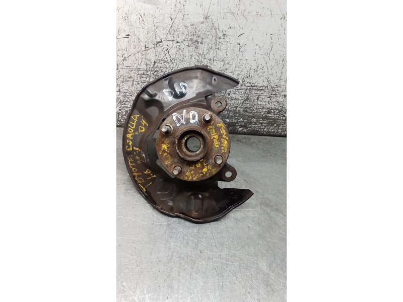 Recambio de mangueta delantera derecha para toyota corolla sedán (_e12_) 1.6 vvt-i (zze121_) referencia OEM IAM   02