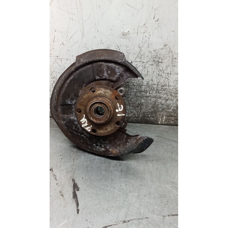 Recambio de mangueta trasera izquierda para volkswagen passat b5.5 (3b3) 1.9 tdi 4motion referencia OEM IAM   01