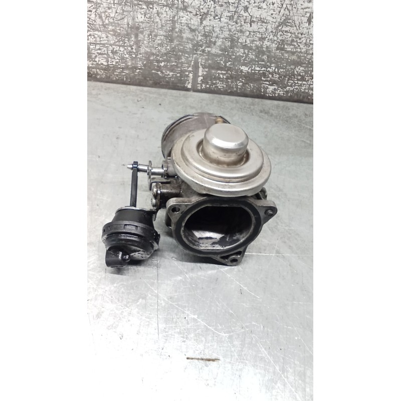 Recambio de valvula egr para volkswagen passat b5.5 (3b3) 1.9 tdi 4motion referencia OEM IAM 038131501AA  01