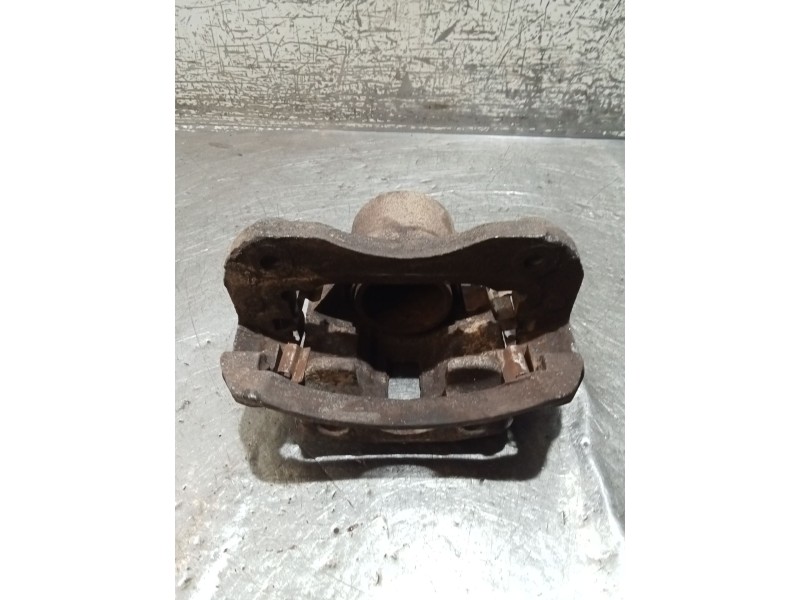 Recambio de pinza freno delantera izquierda para hyundai galloper ii (jk-01) 2.5 td intercooler referencia OEM IAM   98