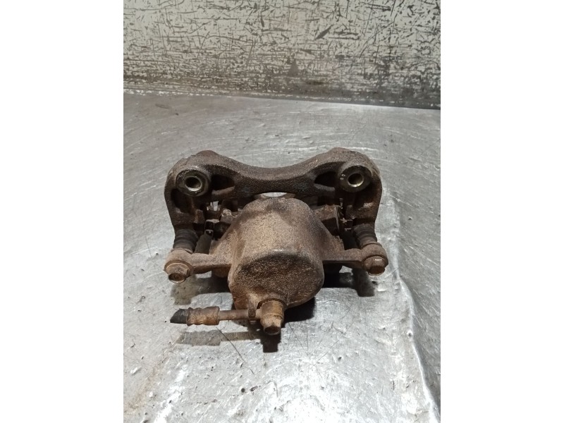 Recambio de pinza freno delantera izquierda para hyundai galloper ii (jk-01) 2.5 td intercooler referencia OEM IAM   98