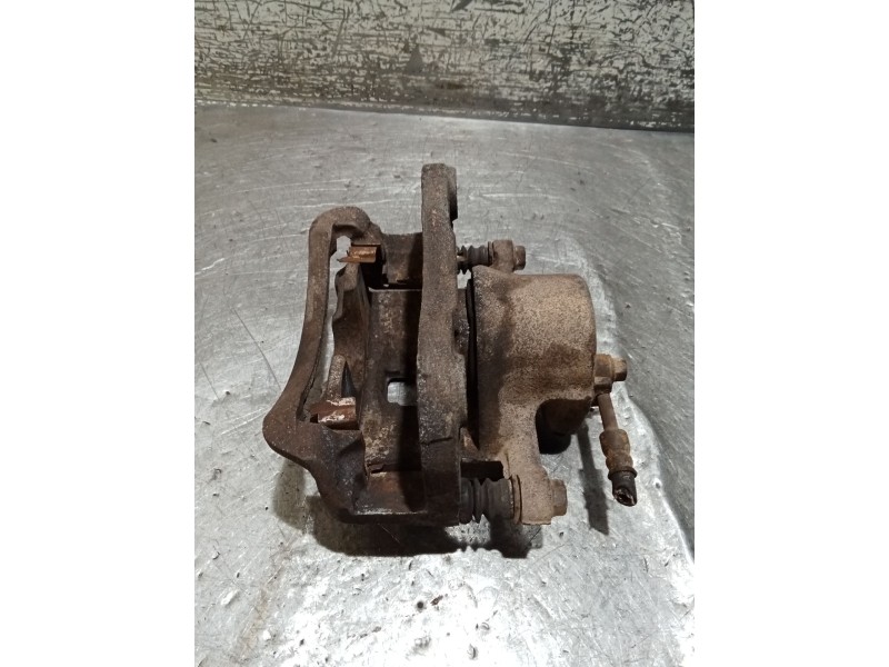 Recambio de pinza freno delantera izquierda para hyundai galloper ii (jk-01) 2.5 td intercooler referencia OEM IAM   98