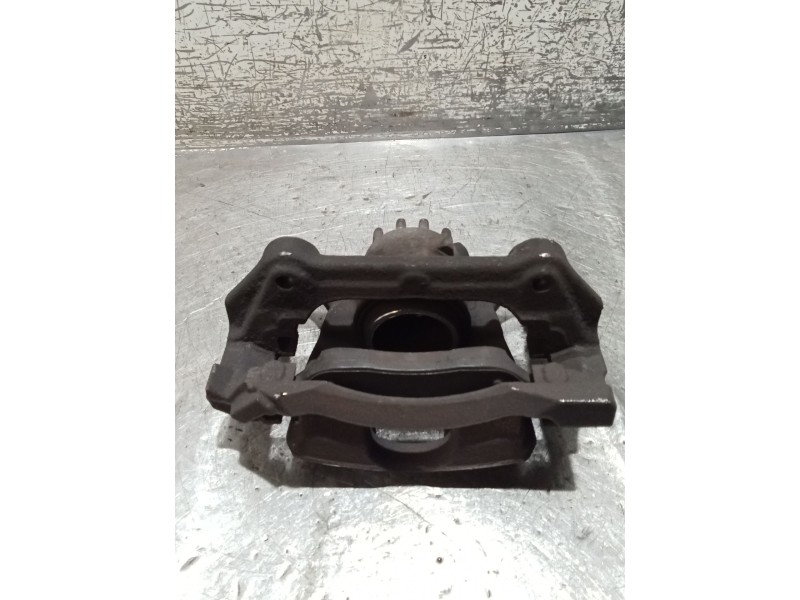 Recambio de pinza freno delantera derecha para renault trafic iii furgoneta (fg_) 1.6 dci 95 (fgmj, fgmr) referencia OEM IAM   1