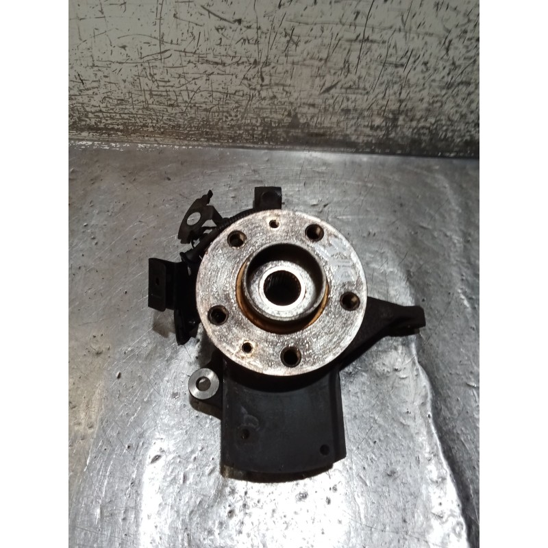 Recambio de mangueta delantera izquierda para renault trafic iii furgoneta (fg_) 1.6 dci 95 (fgmj, fgmr) referencia OEM IAM   15