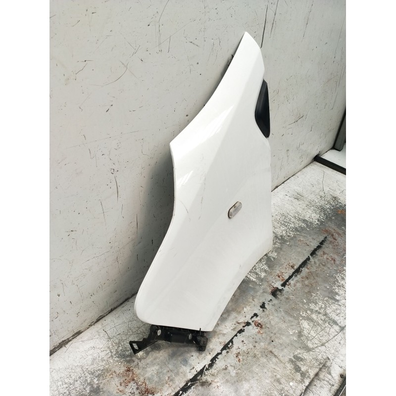 Recambio de aleta delantera izquierda para renault trafic iii furgoneta (fg_) 1.6 dci 95 (fgmj, fgmr) referencia OEM IAM   