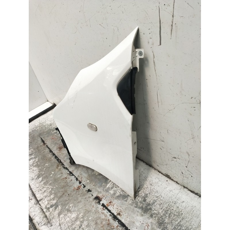 Recambio de aleta delantera izquierda para renault trafic iii furgoneta (fg_) 1.6 dci 95 (fgmj, fgmr) referencia OEM IAM   