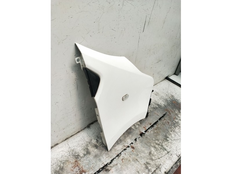 Recambio de aleta delantera derecha para renault trafic iii furgoneta (fg_) 1.6 dci 95 (fgmj, fgmr) referencia OEM IAM   