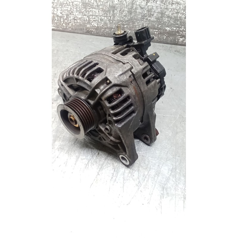 Recambio de alternador para toyota corolla sedán (_e12_) 1.6 vvt-i (zze121_) referencia OEM IAM 0124315024 270600D030F 02 80A