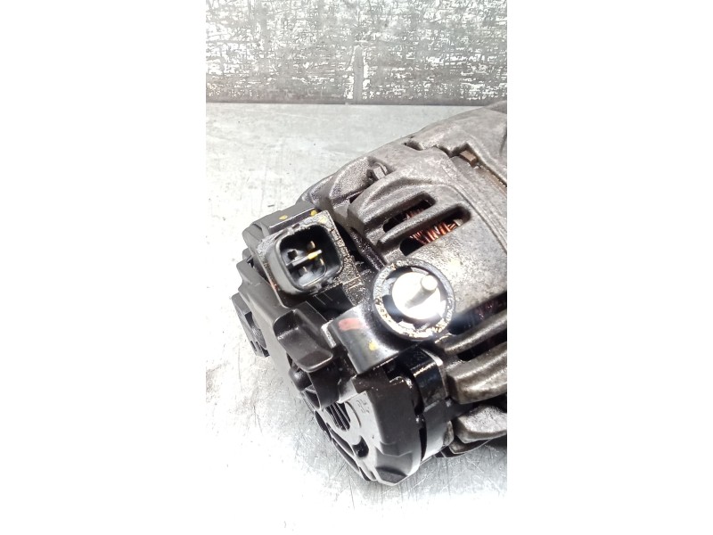 Recambio de alternador para toyota corolla sedán (_e12_) 1.6 vvt-i (zze121_) referencia OEM IAM 0124315024 270600D030F 02 80A