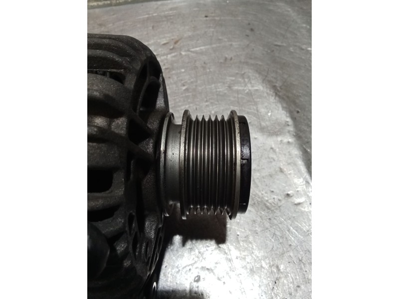 Recambio de alternador para seat leon (1m1) 1.9 tdi referencia OEM IAM 0124325001 038903023L 