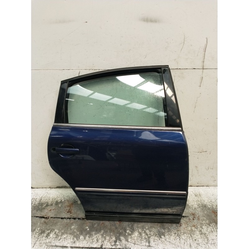 Recambio de puerta trasera derecha para volkswagen passat b5.5 (3b3) 1.9 tdi 4motion referencia OEM IAM   
