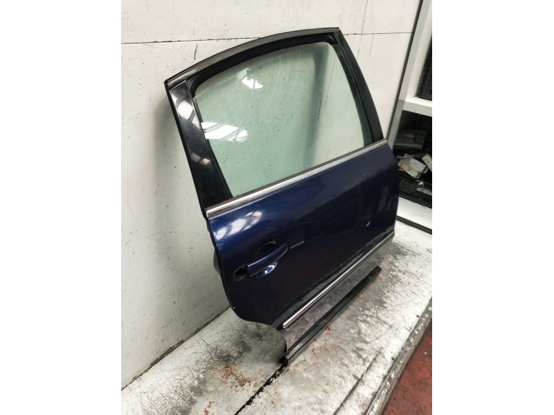 Recambio de puerta trasera derecha para volkswagen passat b5.5 (3b3) 1.9 tdi 4motion referencia OEM IAM   