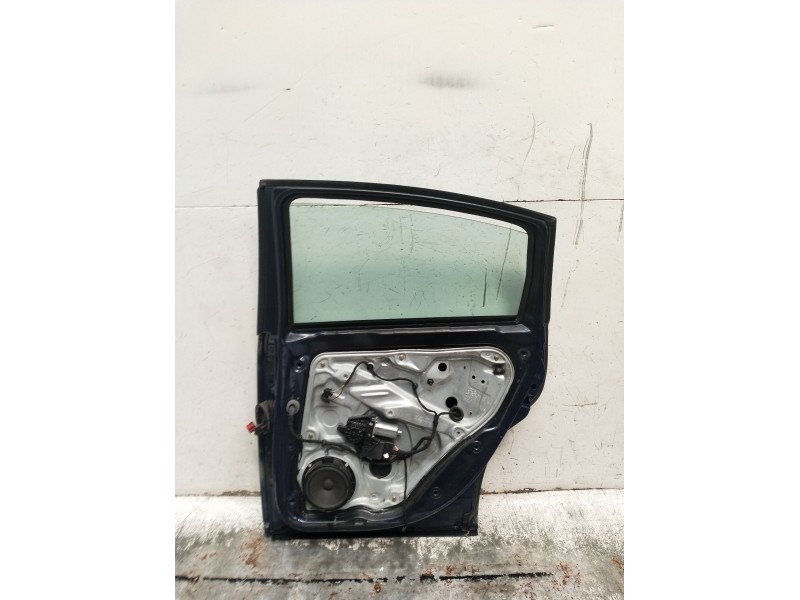 Recambio de puerta trasera derecha para volkswagen passat b5.5 (3b3) 1.9 tdi 4motion referencia OEM IAM   