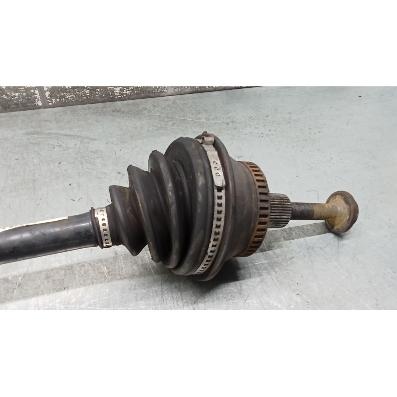 Recambio de transmision delantera derecha para volkswagen passat b5.5 (3b3) 1.9 tdi 4motion referencia OEM IAM   01
