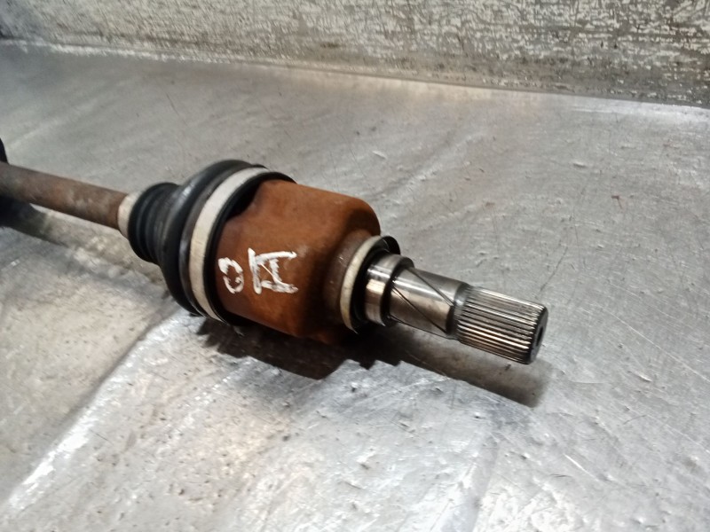 Recambio de transmision delantera izquierda para renault trafic iii furgoneta (fg_) 1.6 dci 95 (fgmj, fgmr) referencia OEM IAM  
