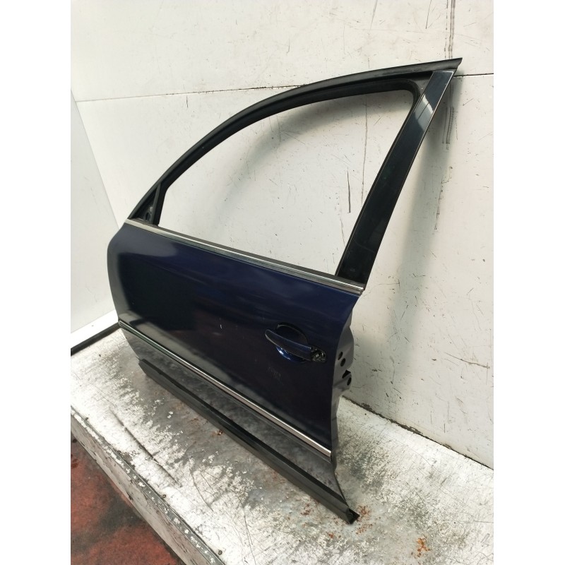 Recambio de puerta delantera izquierda para volkswagen passat b5.5 (3b3) 1.9 tdi 4motion referencia OEM IAM   