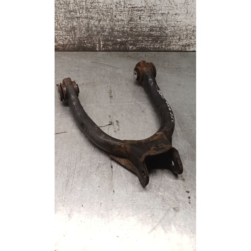 Recambio de brazo suspension superior trasero derecho para volkswagen passat b5.5 (3b3) 1.9 tdi 4motion referencia OEM IAM 8E050