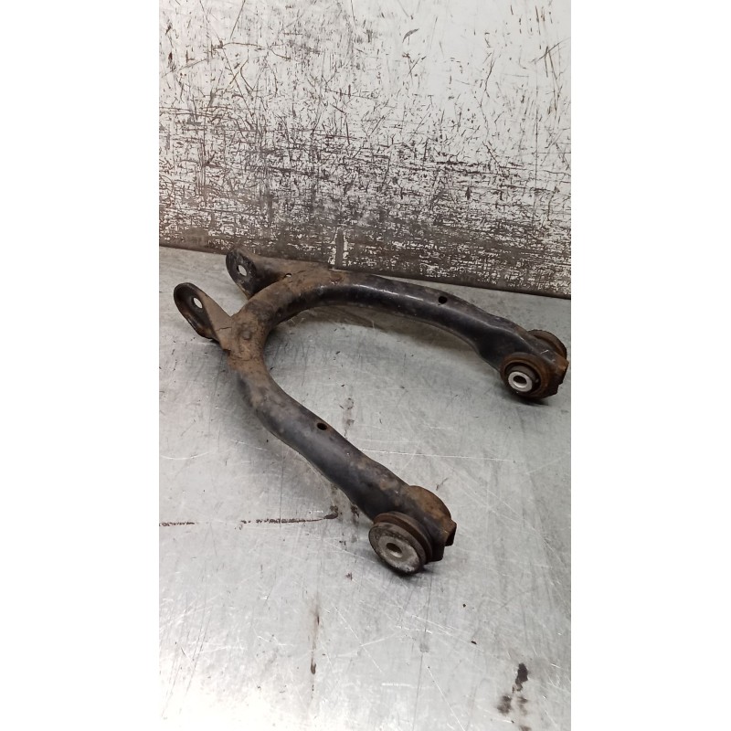 Recambio de brazo suspension superior trasero derecho para volkswagen passat b5.5 (3b3) 1.9 tdi 4motion referencia OEM IAM 8E050