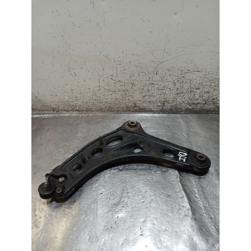 Recambio de brazo suspension inferior delantero izquierdo para renault trafic iii furgoneta (fg_) 1.6 dci 95 (fgmj, fgmr) refere