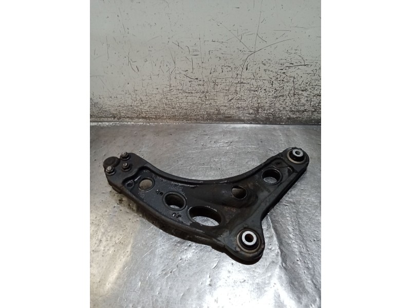 Recambio de brazo suspension inferior delantero izquierdo para renault trafic iii furgoneta (fg_) 1.6 dci 95 (fgmj, fgmr) refere