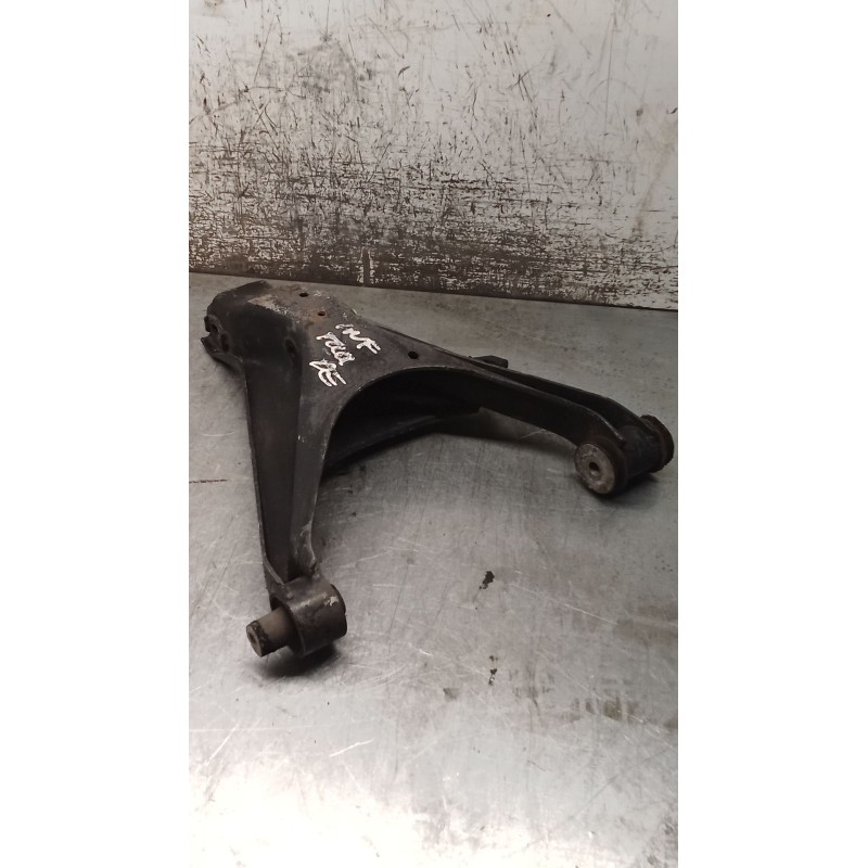 Recambio de brazo suspension inferior trasero derecho para volkswagen passat b5.5 (3b3) 1.9 tdi 4motion referencia OEM IAM 4B050