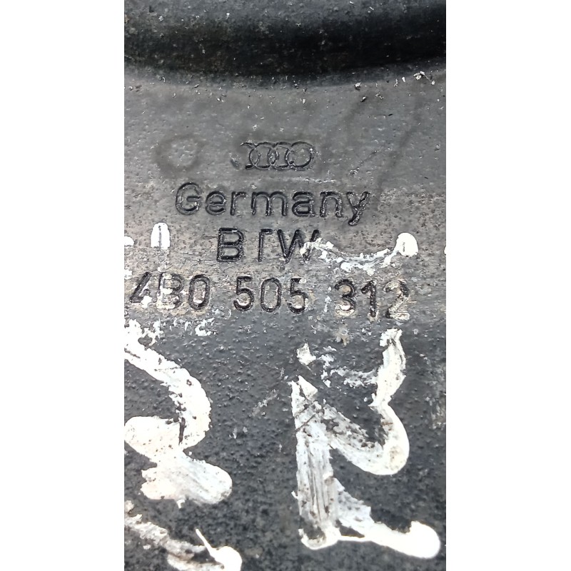 Recambio de brazo suspension inferior trasero derecho para volkswagen passat b5.5 (3b3) 1.9 tdi 4motion referencia OEM IAM 4B050