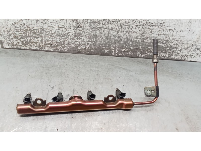 Recambio de rampa inyectora para toyota corolla sedán (_e12_) 1.6 vvt-i (zze121_) referencia OEM IAM   02